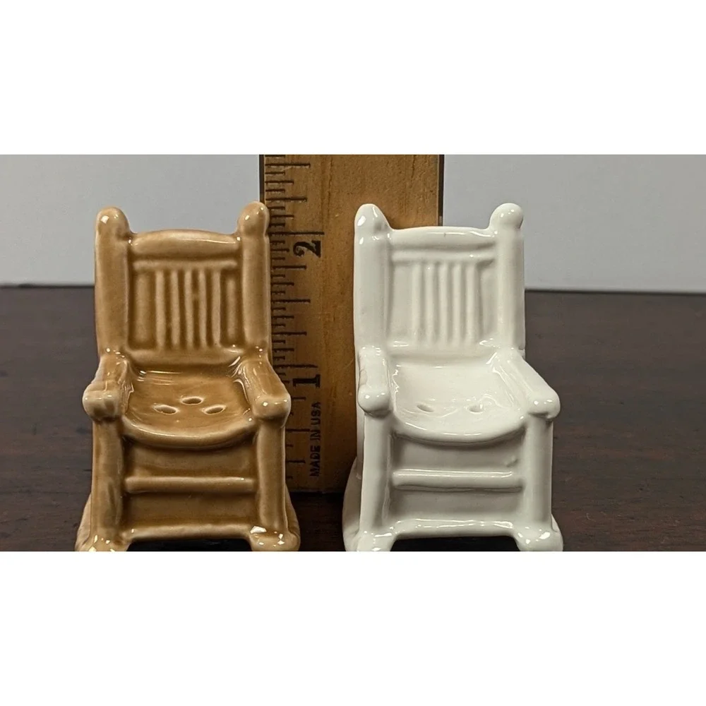 Cracker Barrel Porch Rocking Chair Salt & Pepper Shaker Set Ceramic Novelty
